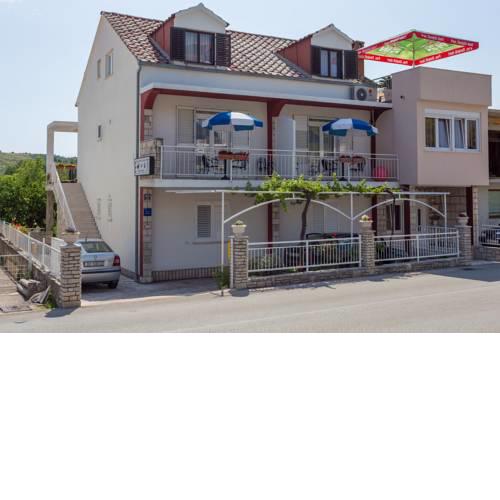 Apartments Boksic