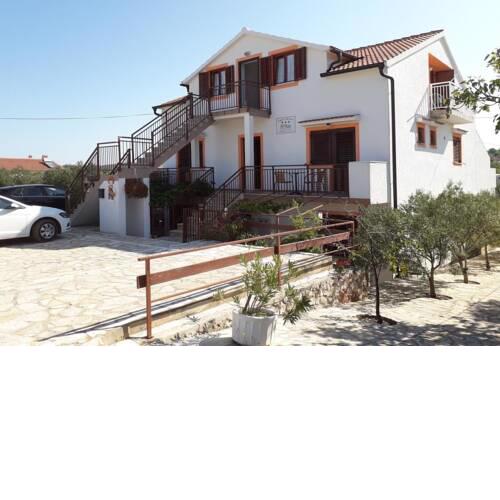 Apartments Bolo