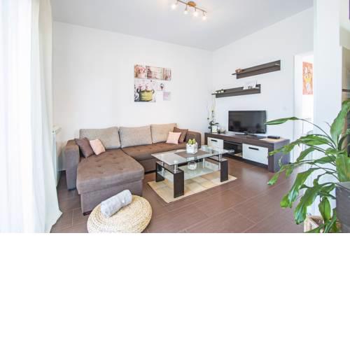 Apartments Bolt