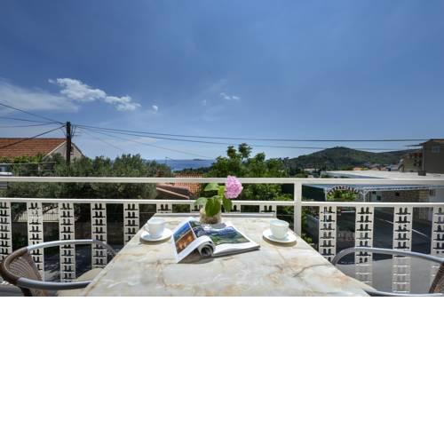 Apartments Botica
