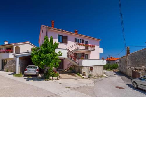 Apartments Bozidar 2035