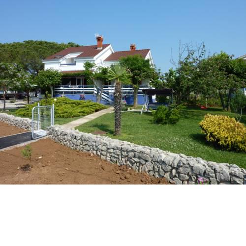 Apartments Branimira XV
