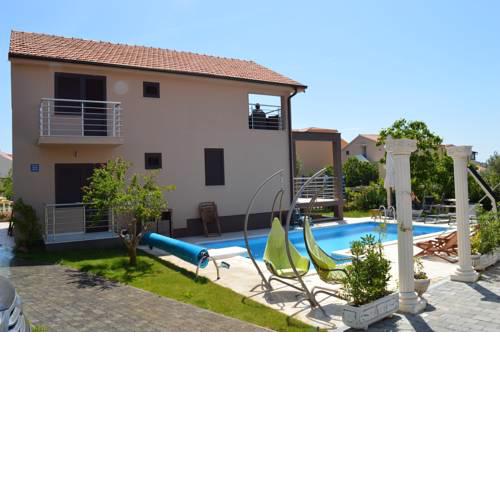 Apartments Branko 559