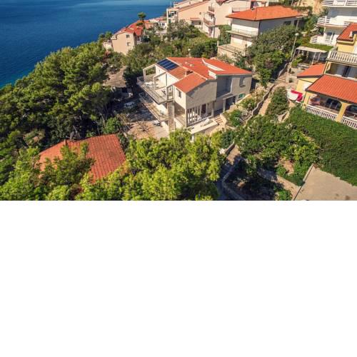 Apartments Bravo