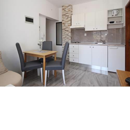 Apartments Brnic