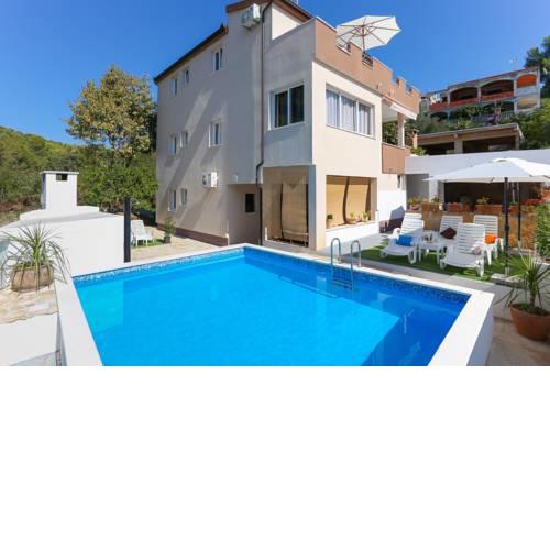 Apartments Bruno