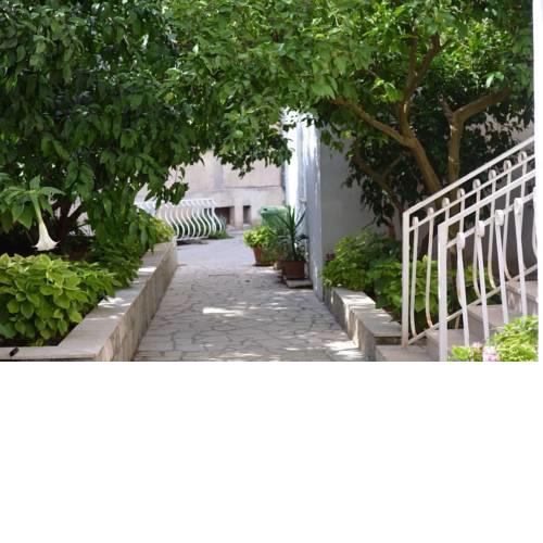 Apartments Bura