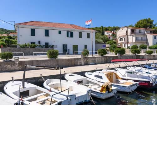 Apartments by the sea Arbanija, Ciovo - 16762
