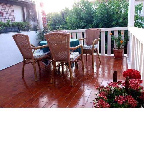 Apartments by the sea Baska Voda, Makarska - 12714