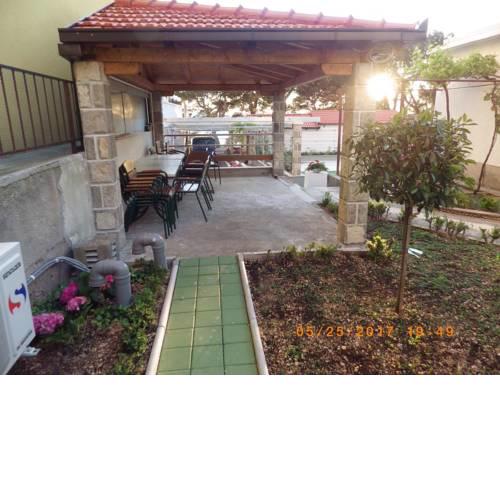 Apartments by the sea Baska Voda, Makarska - 14911