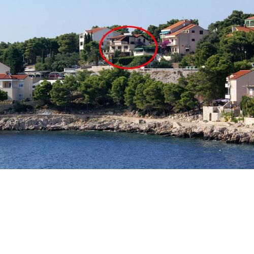 Apartments by the sea Bilo, Primosten - 4190