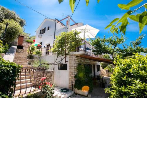 Apartments by the sea Bobovisca na Moru, Brac - 11901