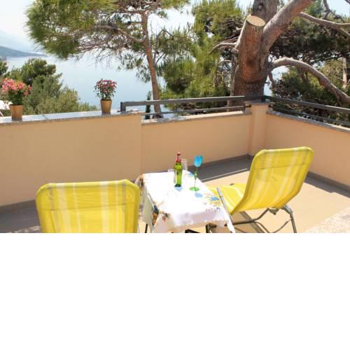 Apartments by the sea Brela, Makarska - 790