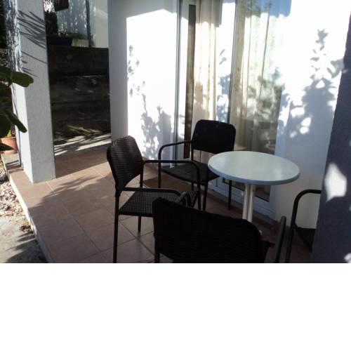Apartments by the sea Brist, Makarska - 11078