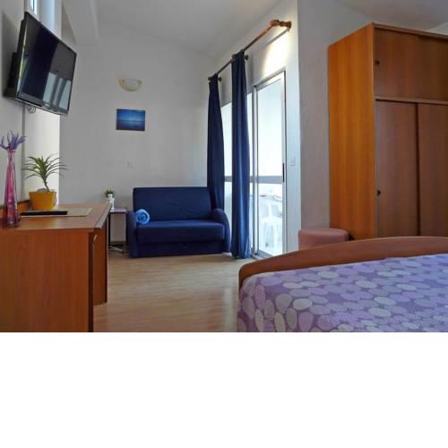 Apartments by the sea Drvenik Donja vala, Makarska - 6756