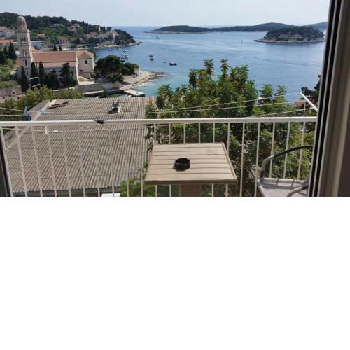 Apartments by the sea Hvar - 15856