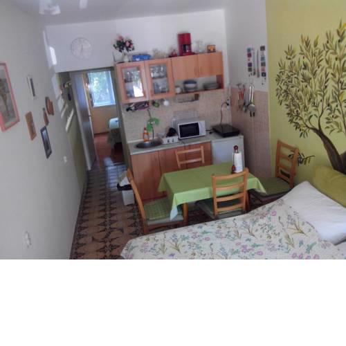 Apartments by the sea Kastel Stari, Kastela - 11352