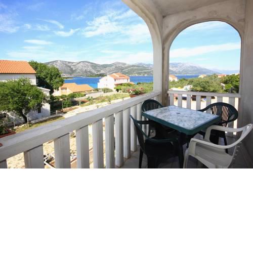 Apartments by the sea Kneza, Korcula - 4342