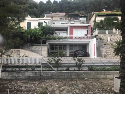 Apartments by the sea Krilo Jesenice, Omis - 17204