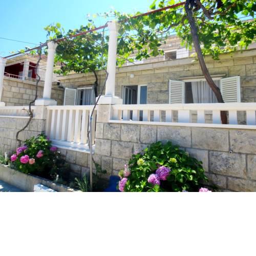 Apartments by the sea Lumbarda, Korcula - 11481