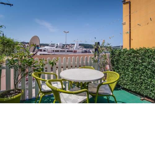 Apartments by the sea Mali Losinj (Losinj) - 12342