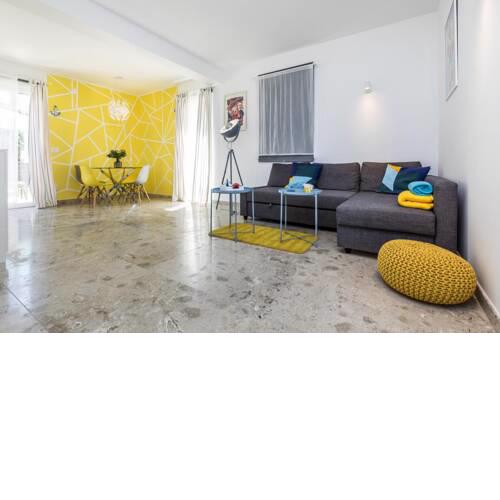 Apartments by the sea Mali Losinj, Losinj - 18406