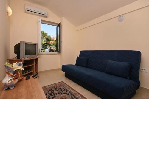 Apartments by the sea Malinska (Krk) - 5463
