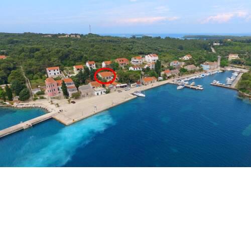 Apartments by the sea Molat - 18433