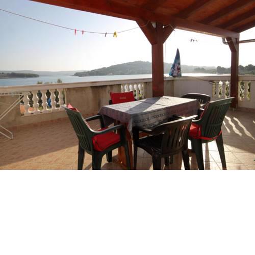 Apartments by the sea Mrljane, Pasman - 319