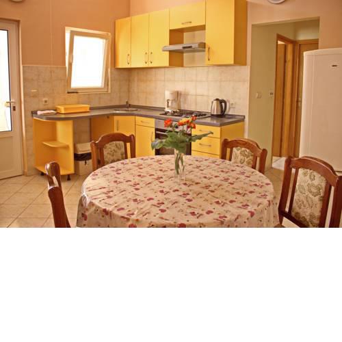 Apartments by the sea Nin, Zadar - 12890
