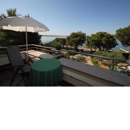 Apartments by the sea Novalja, Pag - 6489