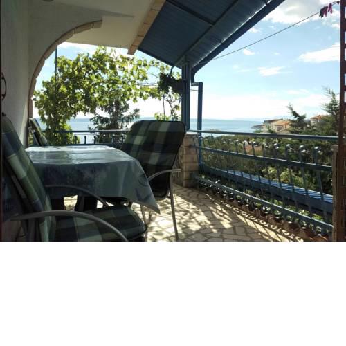 Apartments by the sea Novi Vinodolski - 5486