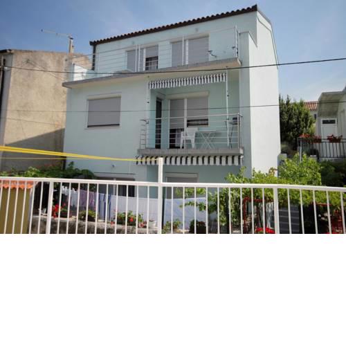 Apartments by the sea Novi Vinodolski - 5599