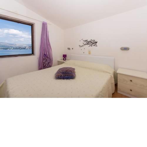Apartments by the sea Okrug Gornji, Ciovo - 6078