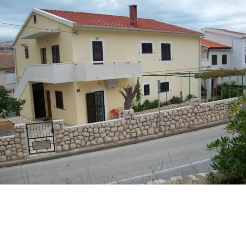Apartments by the sea Pag - 12590