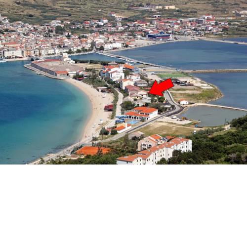 Apartments by the sea Pag - 528