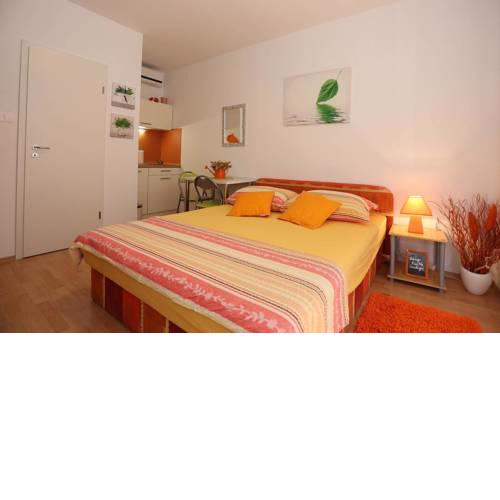 Apartments by the sea Pag - 6475