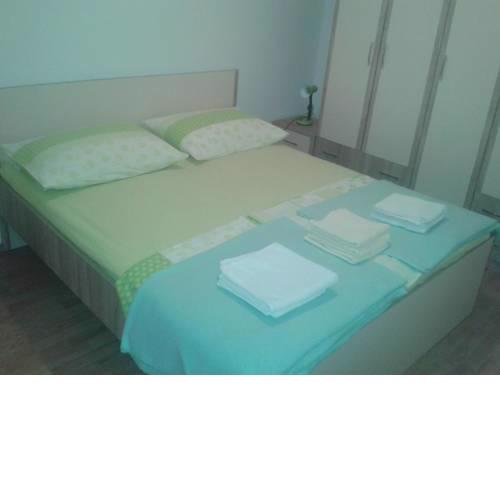 Apartments by the sea Pisak, Omis - 1001