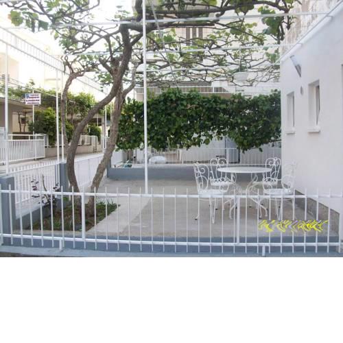 Apartments by the sea Podaca, Makarska - 13069
