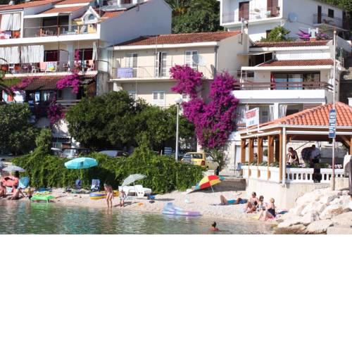 Apartments by the sea Podgora, Makarska - 6787