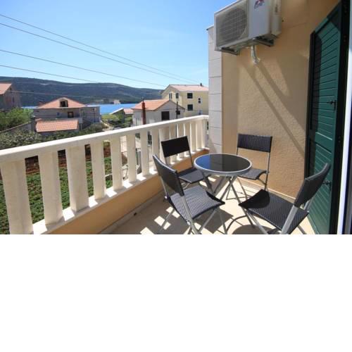 Apartments by the sea Poljica, Trogir - 8682