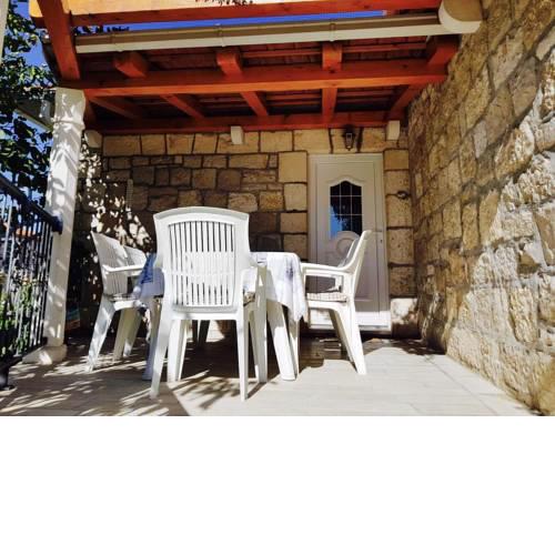 Apartments by the sea Postira, Brac - 14822