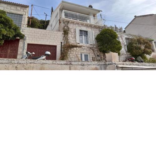 Apartments by the sea Povlja, Brac - 19429