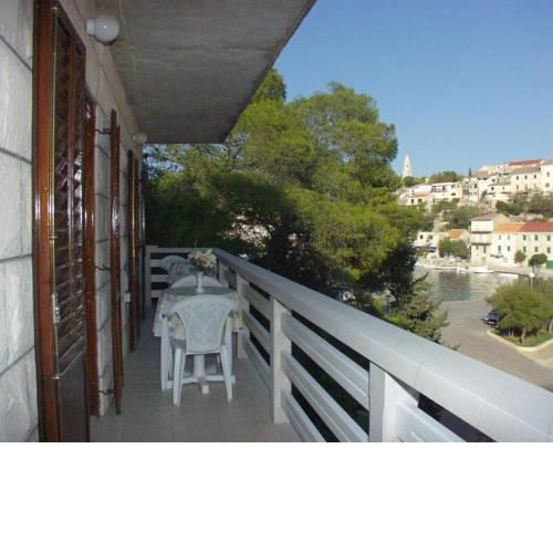 Apartments by the sea Povlja, Brac - 716