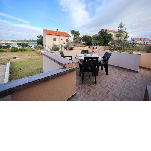 Apartments by the sea Preko, Ugljan - 11914