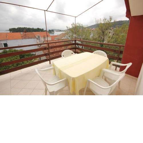 Apartments by the sea Preko, Ugljan - 8522