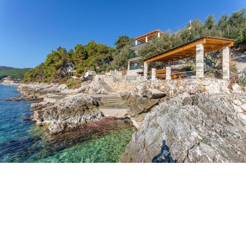 Apartments by the sea Prizba, Korcula - 18219