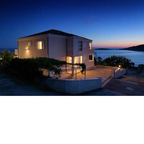Apartments by the sea Razanj, Rogoznica - 7484