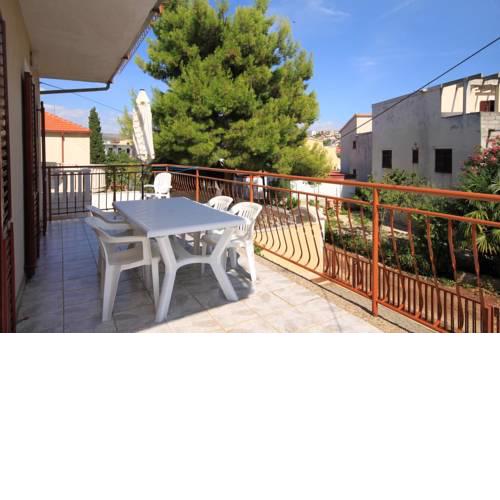 Apartments by the sea Rogoznica - 9127