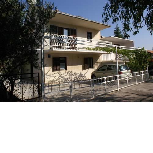 Apartments by the sea Seget Vranjica, Trogir - 1050